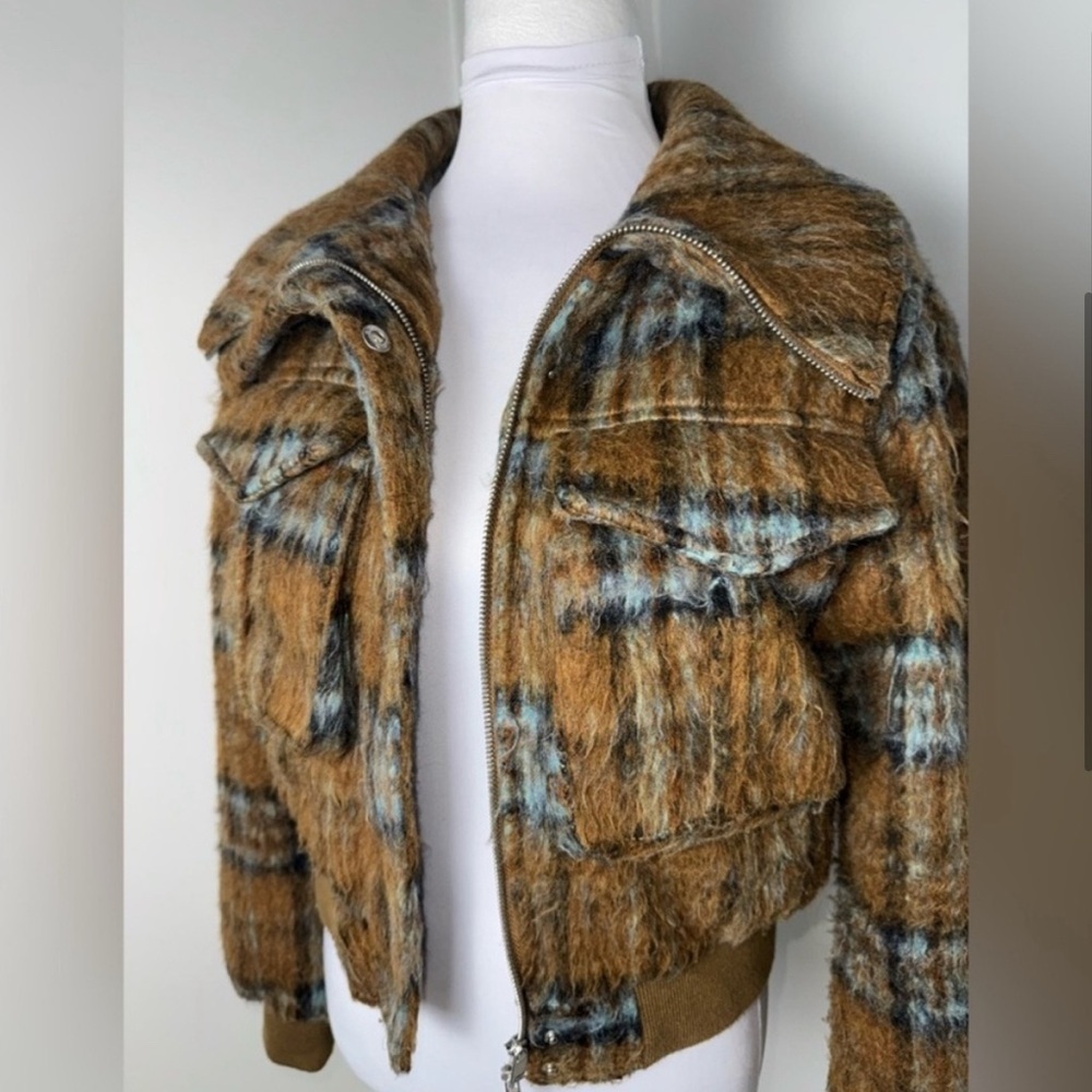 ❌SOLD❌7 For All Mankind Alicia Plaid Bomber Jacket - Picture 4 of 9